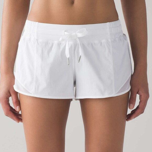 🔥$SALE$🔥 Lululemon Hotty Hot Short 2.5" White - Picture 6 of 6